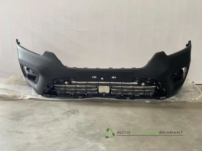 Voorbumper Renault Kangoo Voorbumper Renault Kangoo