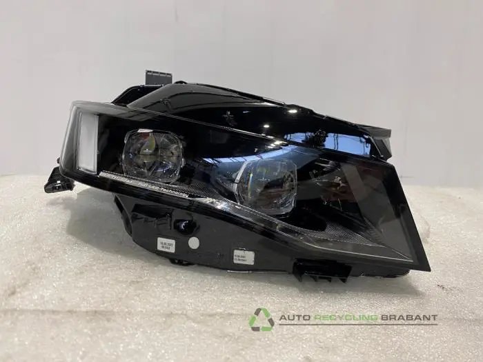 Koplamp rechts Peugeot 508 Koplamp rechts Peugeot 508
