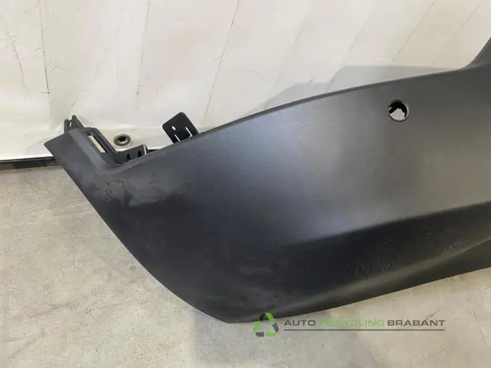 Achterbumper - 5a340b46-514d-4571-9262-efd79e2ed032.jpg