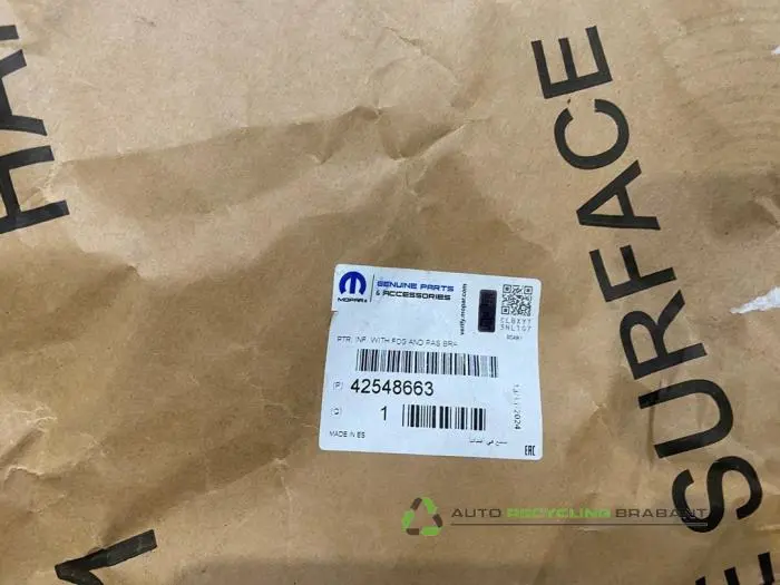 Achterbumper - 95459548-ed0d-440e-a679-f31af3a24d1e.jpg