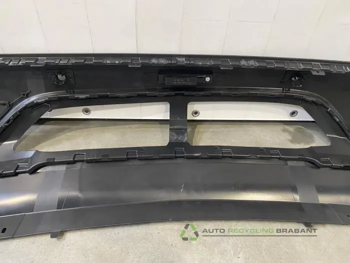 Achterbumper - b91d0c1c-d4b2-464a-a48e-a5f1f258d439.jpg