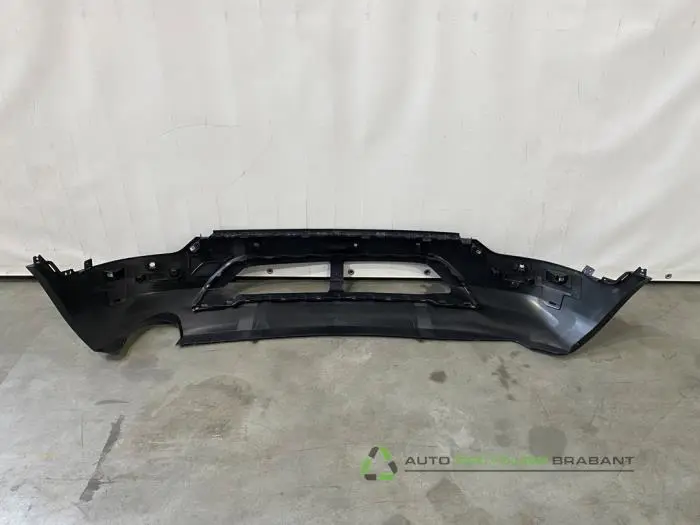 Achterbumper - e465589a-3d9f-42eb-8ed1-ad79cf9d4722.jpg