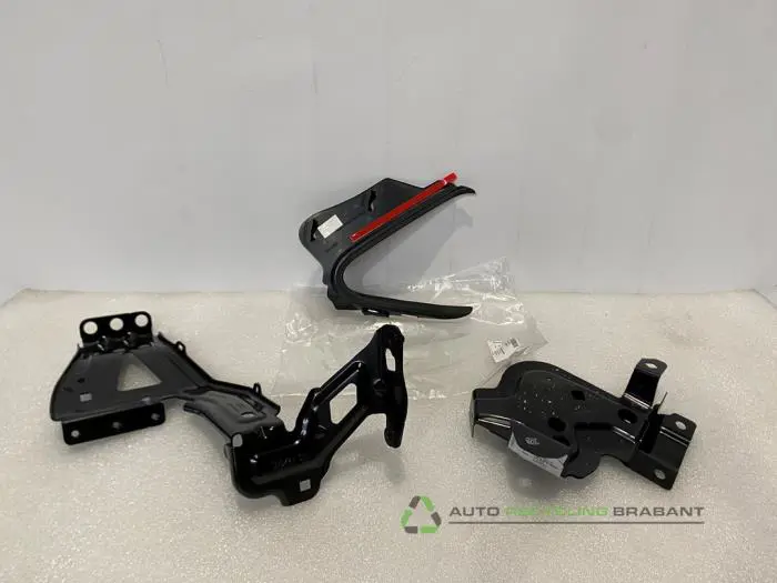 Steun (diversen) Audi E-Tron Steun (diversen) Audi E-Tron