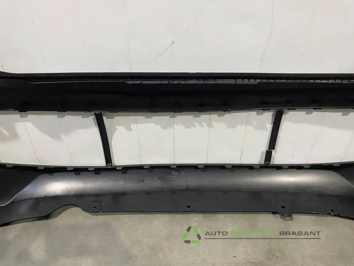 Achterbumper - 34e360b9-e5dd-4273-b048-a0f2e57b9602.jpg