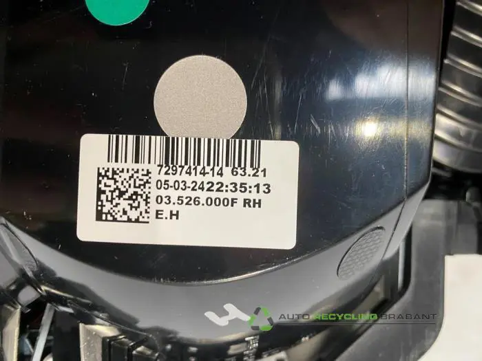 Rücklicht rechts - fa442953-b6b0-41f1-90ea-c5d342a1e762.jpg