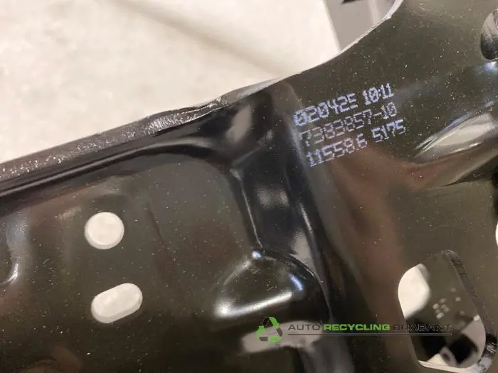 Headlight frame, left - 62f0fc21-267e-4b7e-9f7a-42c86f023f3f.jpg