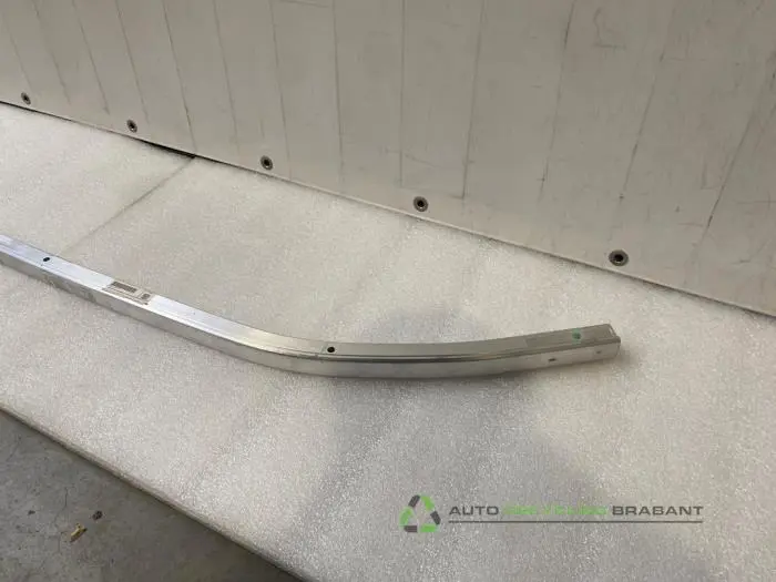 Front bumper shock absorber - 5146f90b-6d55-4614-a9e3-ac975b3973f3.jpg