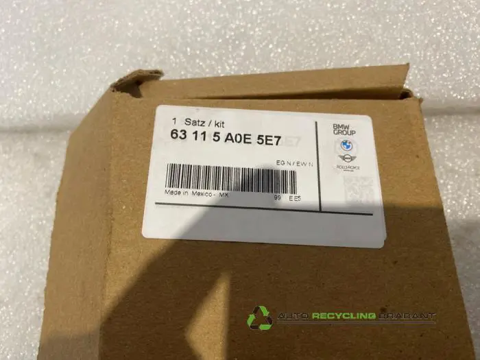 Headlight frame, left - 67faf494-215d-48fe-89af-cdadb367897c.jpg