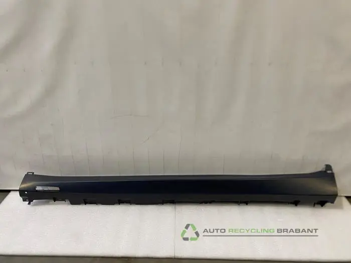 Zijskirt links BMW X5 Zijskirt links BMW X5