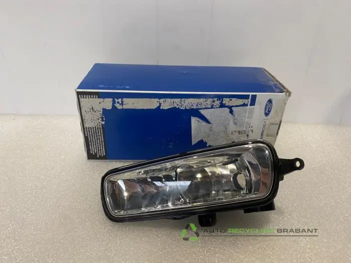 Mistlamp links-voor Ford Fiesta Mistlamp links-voor Ford Fiesta
