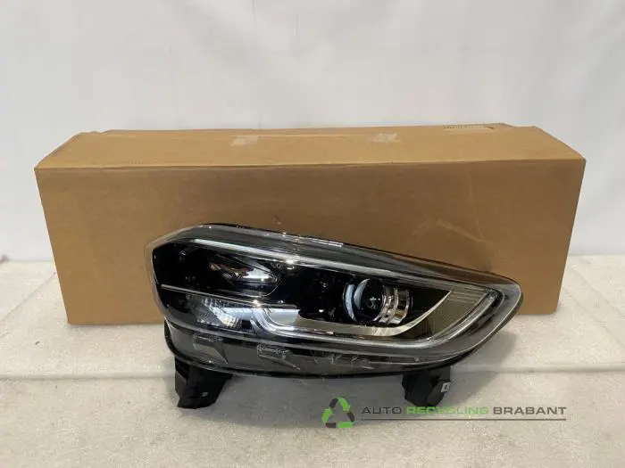 Koplamp links Renault Kadjar Koplamp links Renault Kadjar