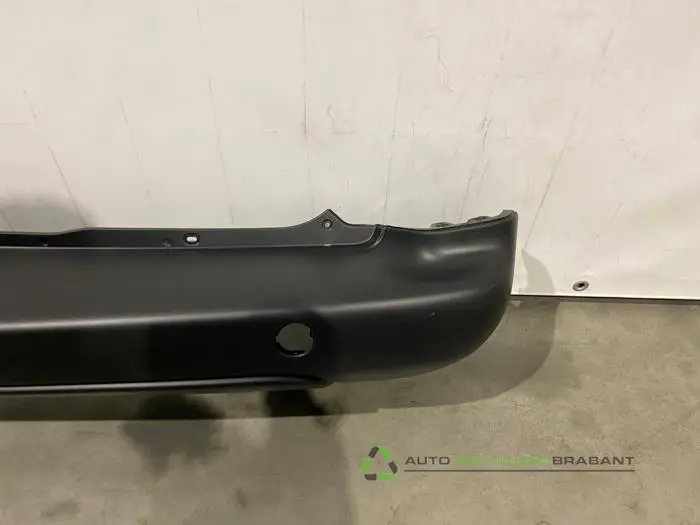 Pare-chocs arrière - 9c21a72f-b55e-403b-875a-772d146d1743.jpg