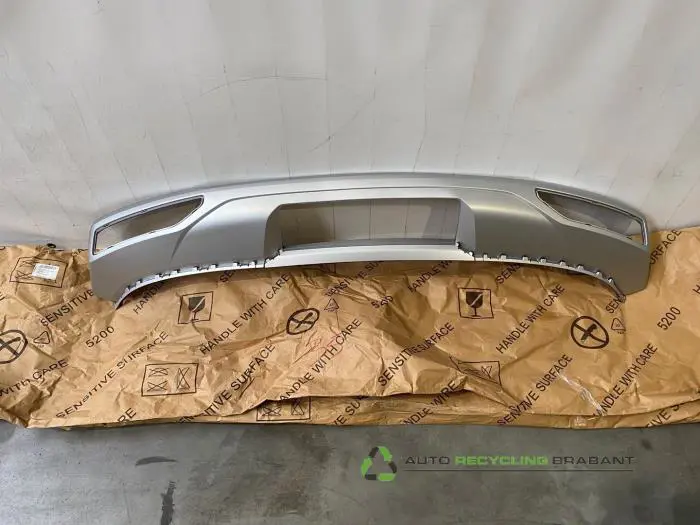 Diffuser achterbumper Audi Q3 Diffuser achterbumper Audi Q3