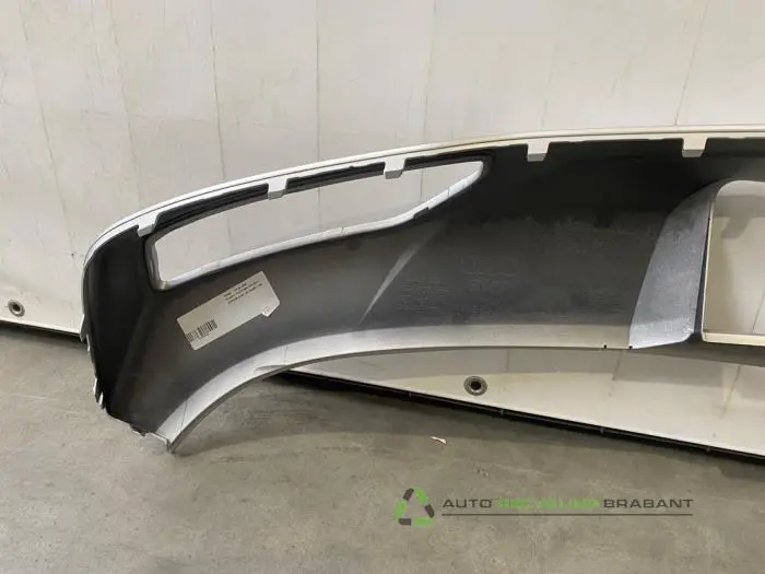 Diffuser rear bumper - 3fa8659f-1f67-4d4a-a4e2-c3aabda47e10.jpg