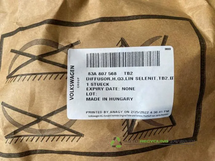 Diffuser rear bumper - c648b7cf-68f0-440e-94e5-e9d9b14c8b60.jpg