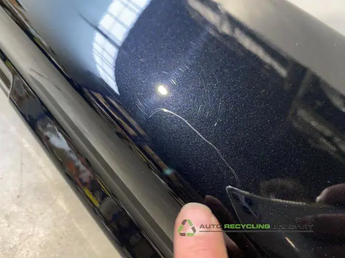 Stoßstange hinten - 774c7a43-267c-41b6-a91c-c28f2c74401a.jpg