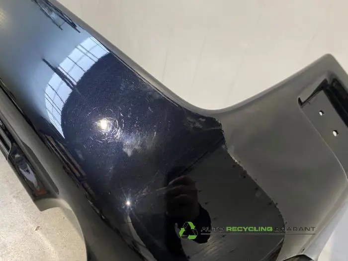 Stoßstange hinten - a799dc55-8abe-4edc-aef4-e1e666e00873.jpg