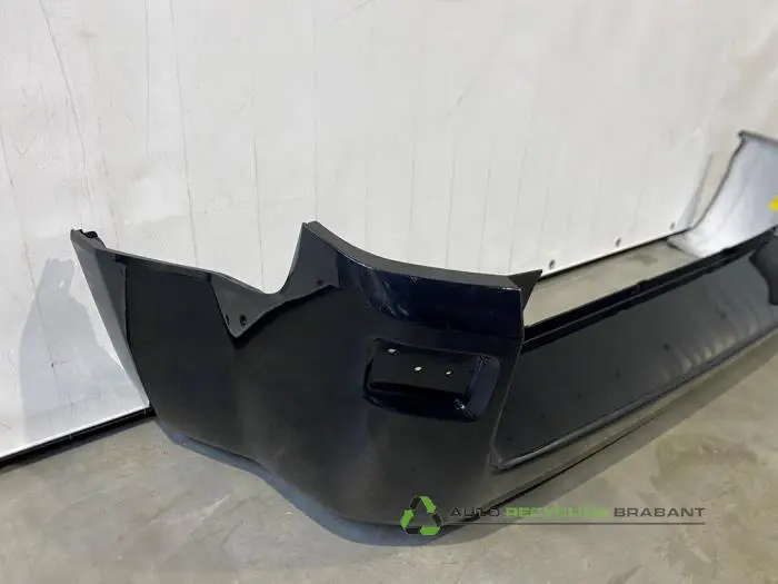 Stoßstange hinten - daeed310-5e3d-4d06-9f3f-0046af2d1f70.jpg