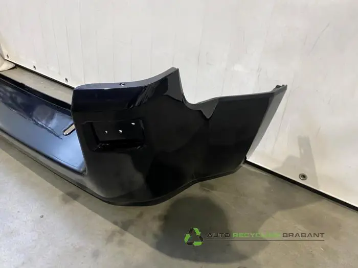 Stoßstange hinten - f870b7be-b100-43fe-9cc9-29e55ae4d4ac.jpg