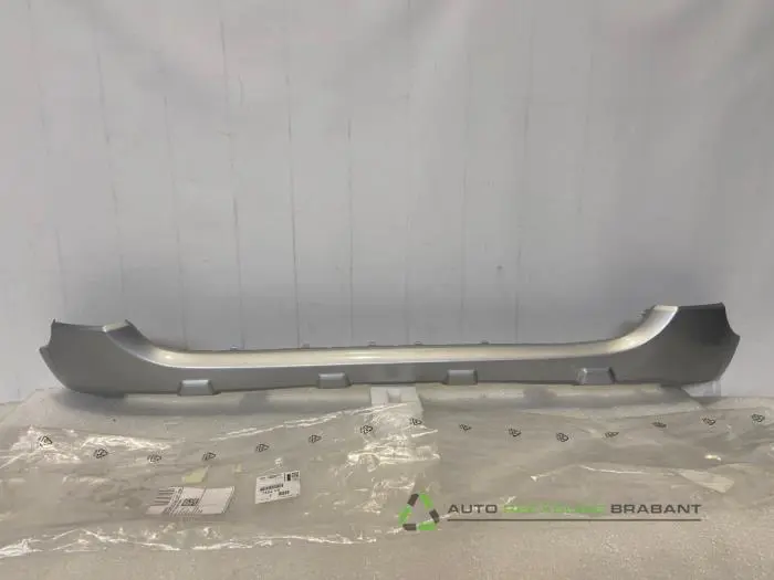 Bumperlijst midden-voor Peugeot Partner Bumperlijst midden-voor Peugeot Partner