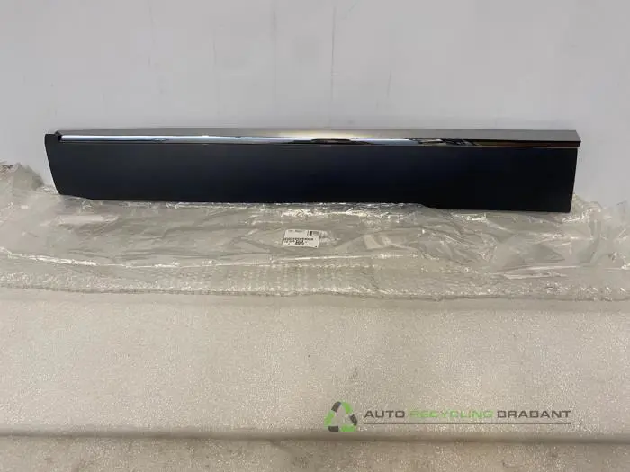 Portierlijst Opel Crossland X Portierlijst Opel Crossland X