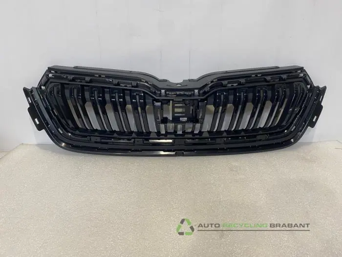 Grille - ab4b67cd-409a-4bcd-8a89-d52599d1f676.jpg