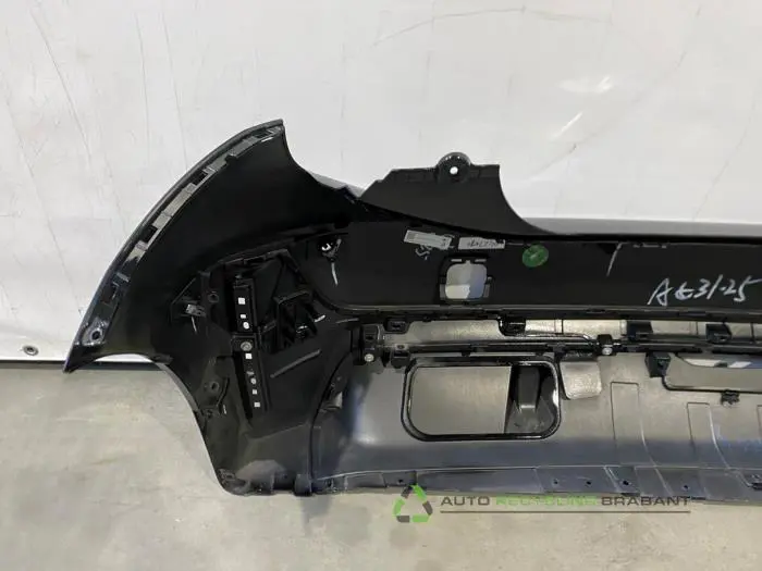 Achterbumper - 6f7c6e81-8a81-4fd3-83db-10fa014301b0.jpg