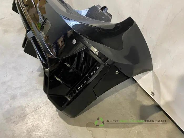 Achterbumper - 8f1ee7b1-c737-4ea7-9af5-32783c63f1cc.jpg