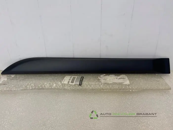 Portierlijst Dacia Sandero