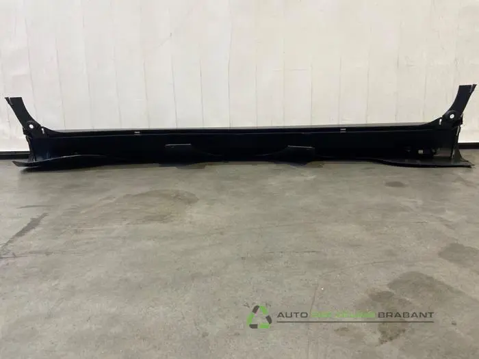 Pare-chocs arrière - 087126c7-5685-4785-8333-21b3ed91d257.jpg