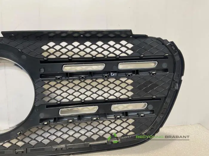 Calandre - 7a9c4193-21d4-4097-9e54-4b070fe3de4d.jpg