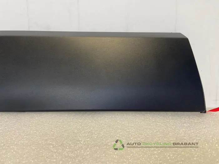 Door strip - 85a9ca4b-0c11-46e6-8371-6bf209d0516d.jpg