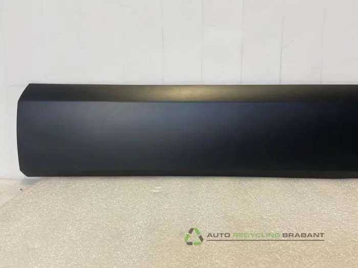 Sierstrip - f411421f-9c48-4b27-86c0-7f3f8fd65880.jpg