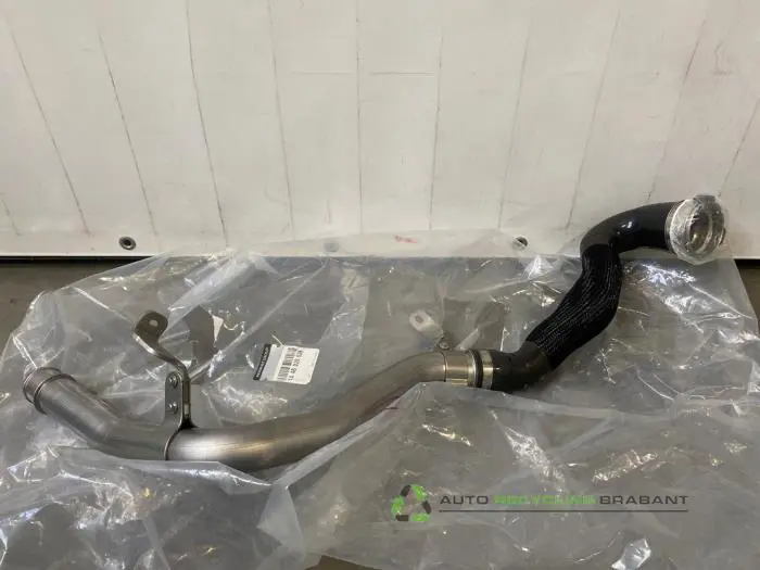 Intercooler Buis Renault Master Intercooler Buis Renault Master