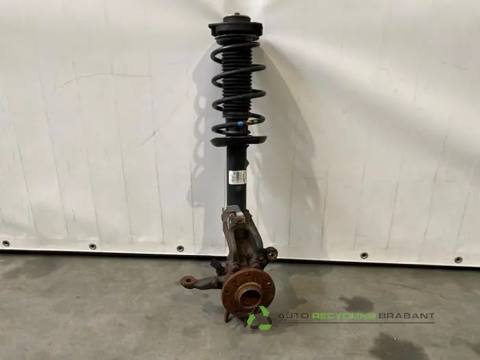 Wielophanging links-voor Volkswagen Beetle Wielophanging links-voor Volkswagen Beetle