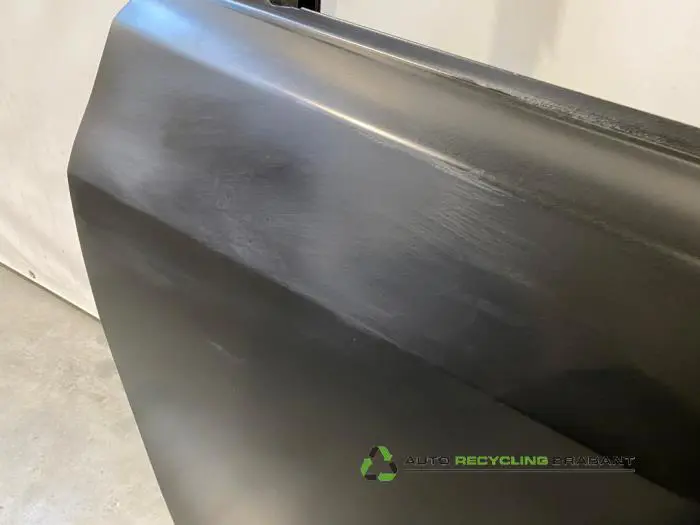 Rear door 4-door, right - dafcc1e7-6ee1-4a29-b722-925309ba25b3.jpg