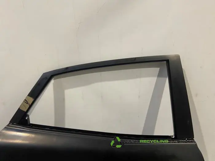 Rear door 4-door, right - 000faa4f-7d03-49c6-98d9-d0bdcdfb9384.jpg