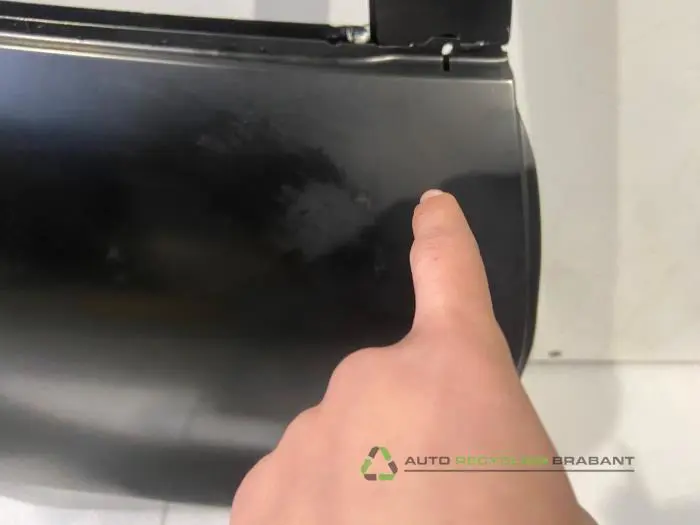 Rear door 4-door, right - 54290baf-af90-4c9c-8d57-94b5efc9165e.jpg