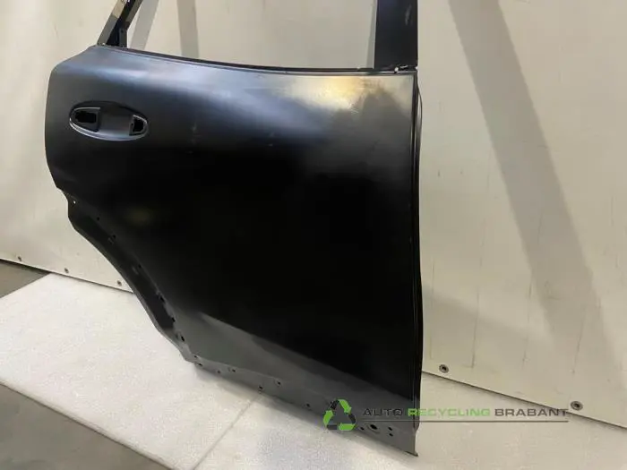 Rear door 4-door, right - 860de3c9-2f18-4363-bf97-4039fdbd308a.jpg