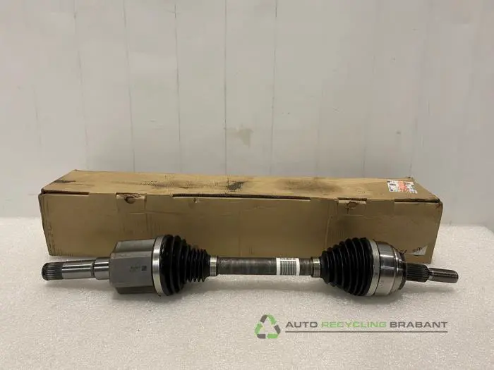 Aandrijfas links-voor Ford Kuga Aandrijfas links-voor Ford Kuga