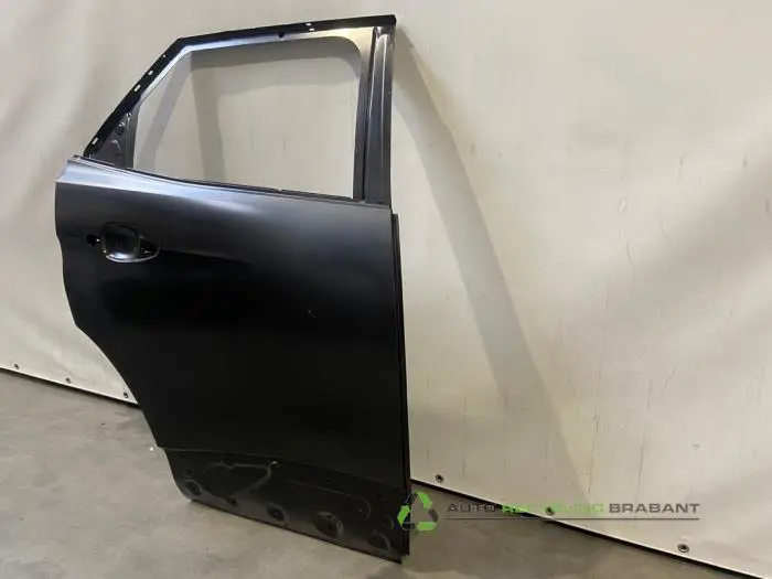 Rear door 4-door, right - 371183f6-e368-4718-b523-f2a795f6ce9d.jpg