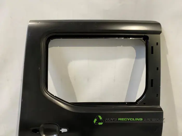 Sliding door, left - 84cad107-d11e-4fef-bdc4-1b343b6a6143.jpg