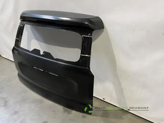 Heckklappe - dca9c4ab-3654-4bb3-bf32-dae8a8d5b91b.jpg