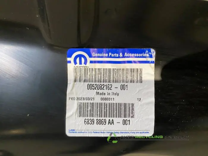 Heckklappe - d3a1a86c-af1b-457b-921f-682f3bdd2920.jpg