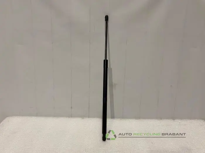 Gasdemper rechts-achter Skoda Superb Gasdemper rechts-achter Skoda Superb