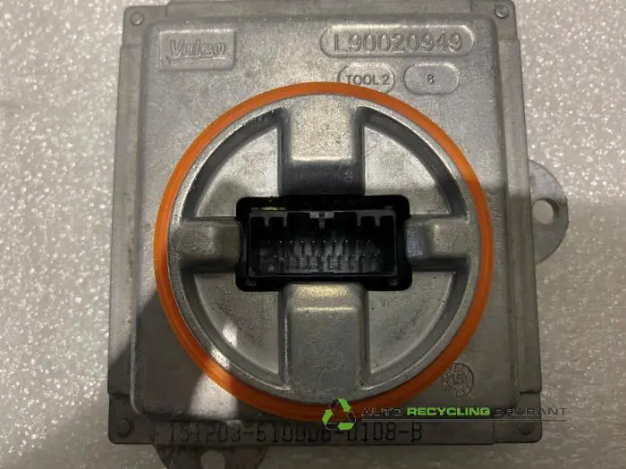 Xenon module - f3d5d859-f734-49b5-bade-103e98c1b20c.jpg