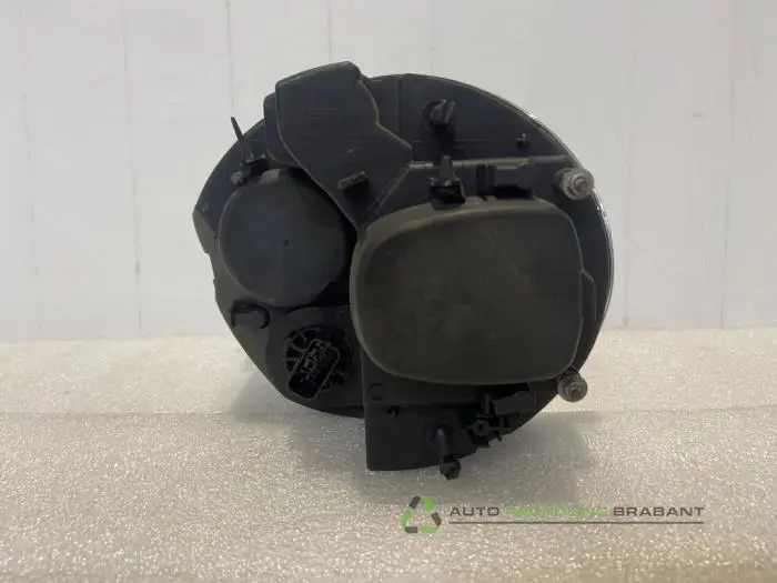 Koplamp rechts - 35ad0775-5afe-4c07-a60f-6c837ce7e655.jpg