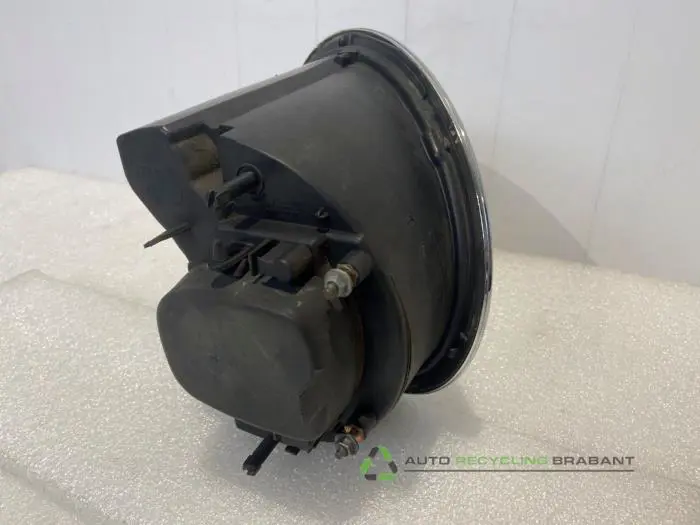 Koplamp rechts - 46b9fcbf-4504-48a7-b4e8-76b5da064865.jpg