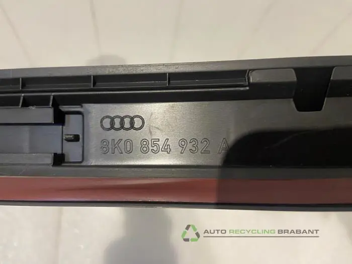 Side skirt, right - 95b03617-e1d0-44e4-b2a3-ee6e26a78a54.jpg