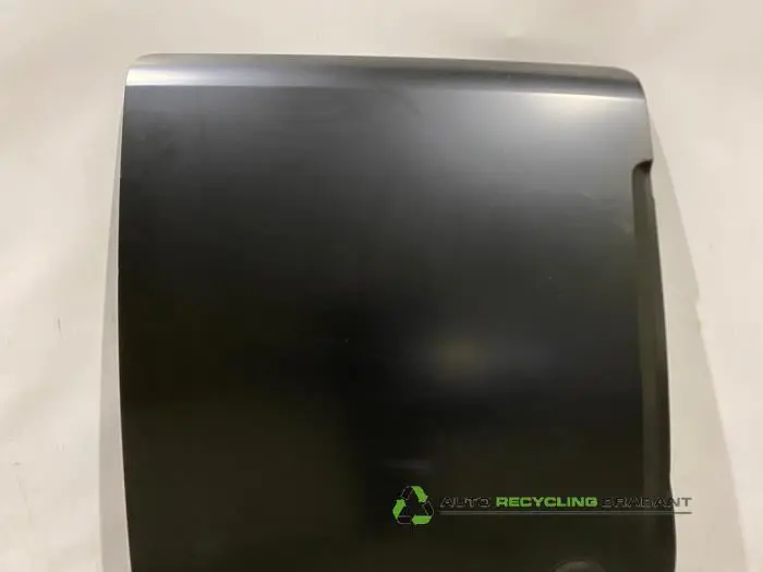 Sliding door, right - e761fa56-b985-4ec6-9ac1-5a7ab0cbd9ba.jpg